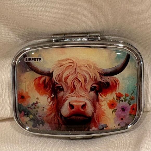 Whimsical Bull and Flowers Travel Pill Box 2 Compartment Medicine Pill Case NEW - Picture 1 of 4